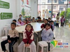 她呼吁孩子们抵制“三无”