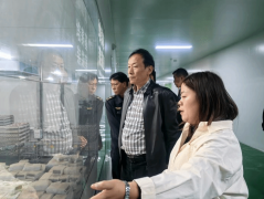 “有求必应、无事不扰” 