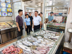 <b>沉点核查运营卫生、包拆用料、进货检验等</b>
